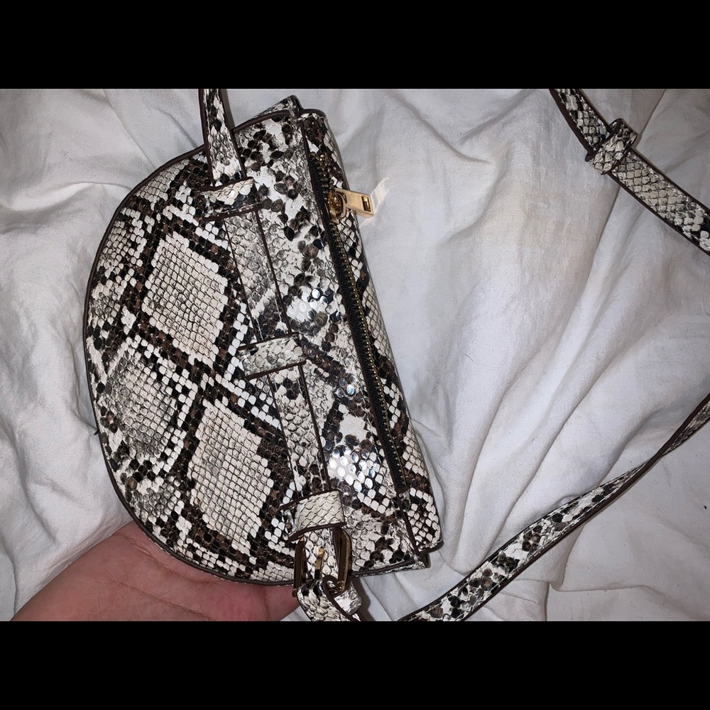 SNAKESKIN BELTED BAG / FANNY PACK